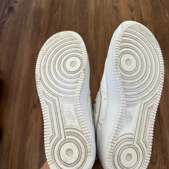 Nike Air Force 1 - Picture 6 of 7